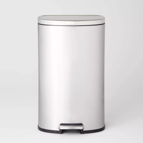 45L D Shape Step Trash Can