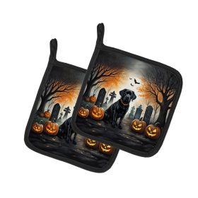 Black Labrador Retriever Spooky Halloween Pair of Pot Holders Kitchen Heat Resistant Pot Holders Sets Oven Hot Pads for Cooking Baking BBQ